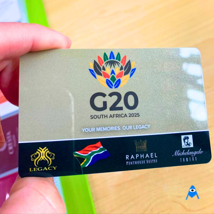 G20 metallic card
